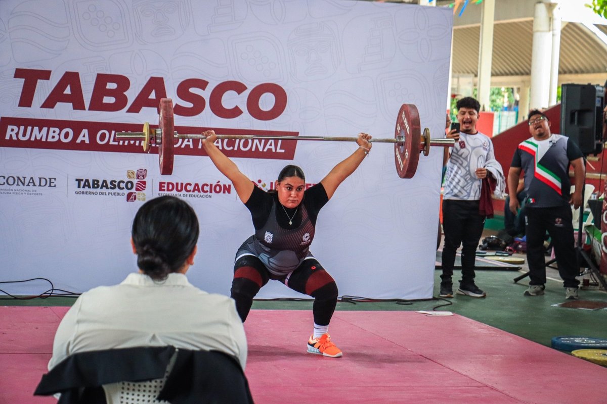 CAMPECHE LOGRA 14 CLASIFICACIONES EN LEVANTAMIENTO DE PESAS A LA OLIMPIADA NACIONAL CONADE 2025