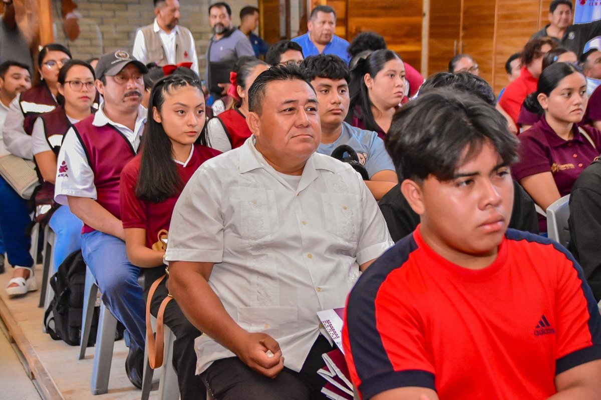 ICAT PLANTEL ESCÁRCEGA, SE UNE A LA SUMA DE VOLUNTADES EN LA ALFABETIZACIÓN JAGUAR EN EL MUNICIPIO DE ESCÁRCEGA