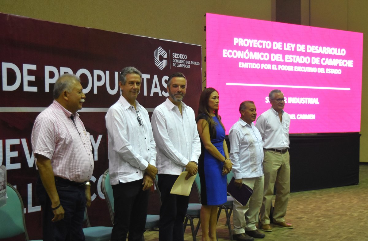 REALIZA SEDECO FORO DE PROPUESTAS PARA LA NUEVA LEY DE DESARROLLO ECONÓMICO EN CIUDAD DEL CARMEN