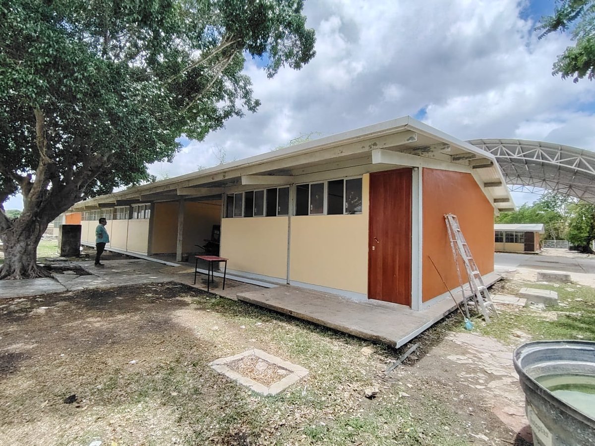 OBRAS DE MANTENIMIENTO EN SECUNDARIA TECNICA 16 EN BONFIL