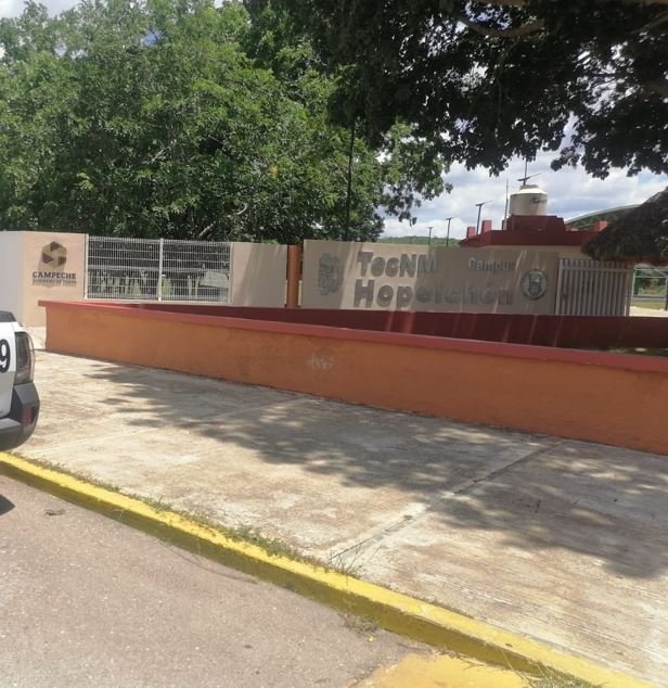OBRAS EN EL INSTITUTO TECNOLOGICO SUPERIOR DE HOPELCHÉN