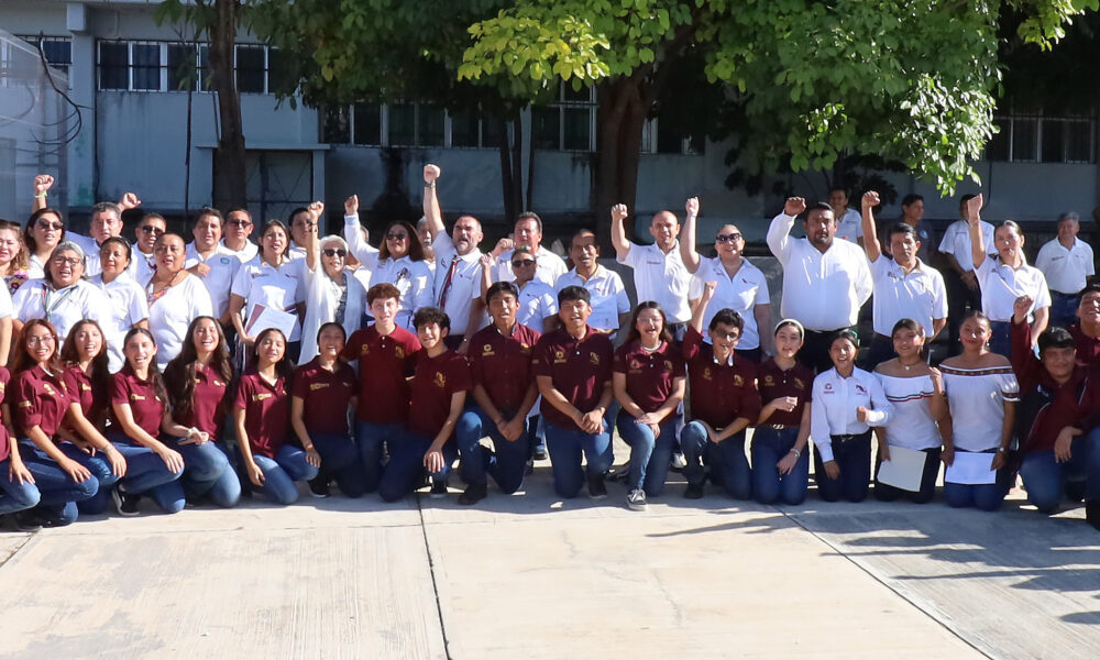 RECONOCE CECyTEC EL APORTE DE EXCELENCIA EDUCATIVA DE LAS Y LOS DOCENTES