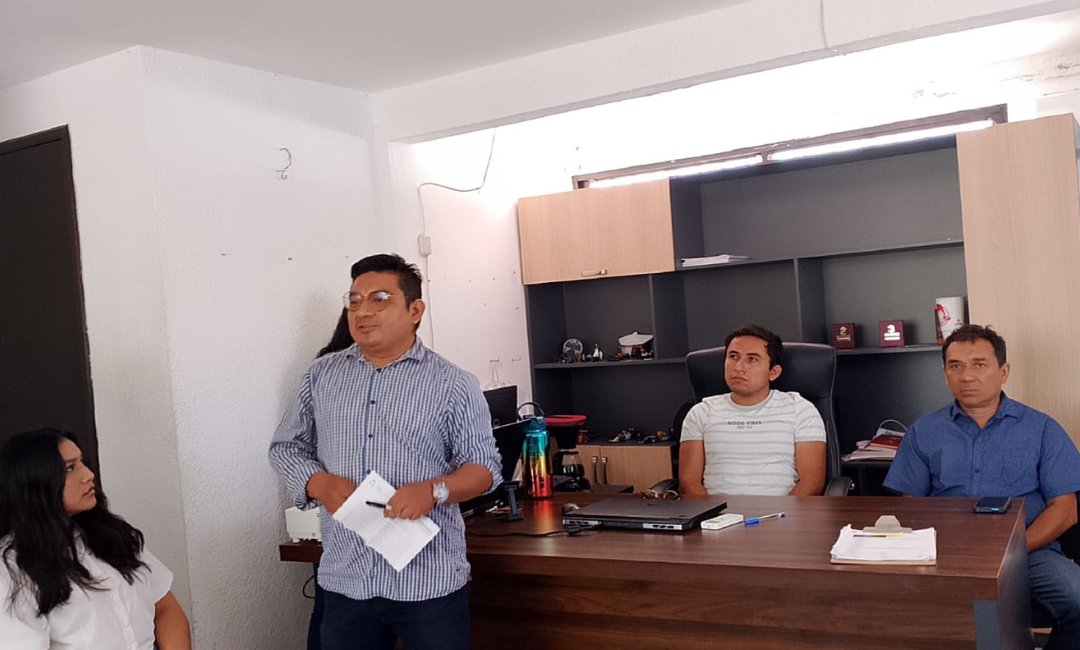 CLBP REALIZA TALLER PARA FORTALECER EL TRABAJO EN EQUIPO Y EL DESEMPEÑO INSTITUCIONAL