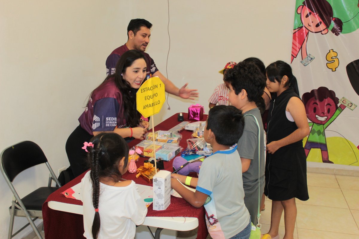 Bancampeche impulsa la educación financiera entre niñas y niños