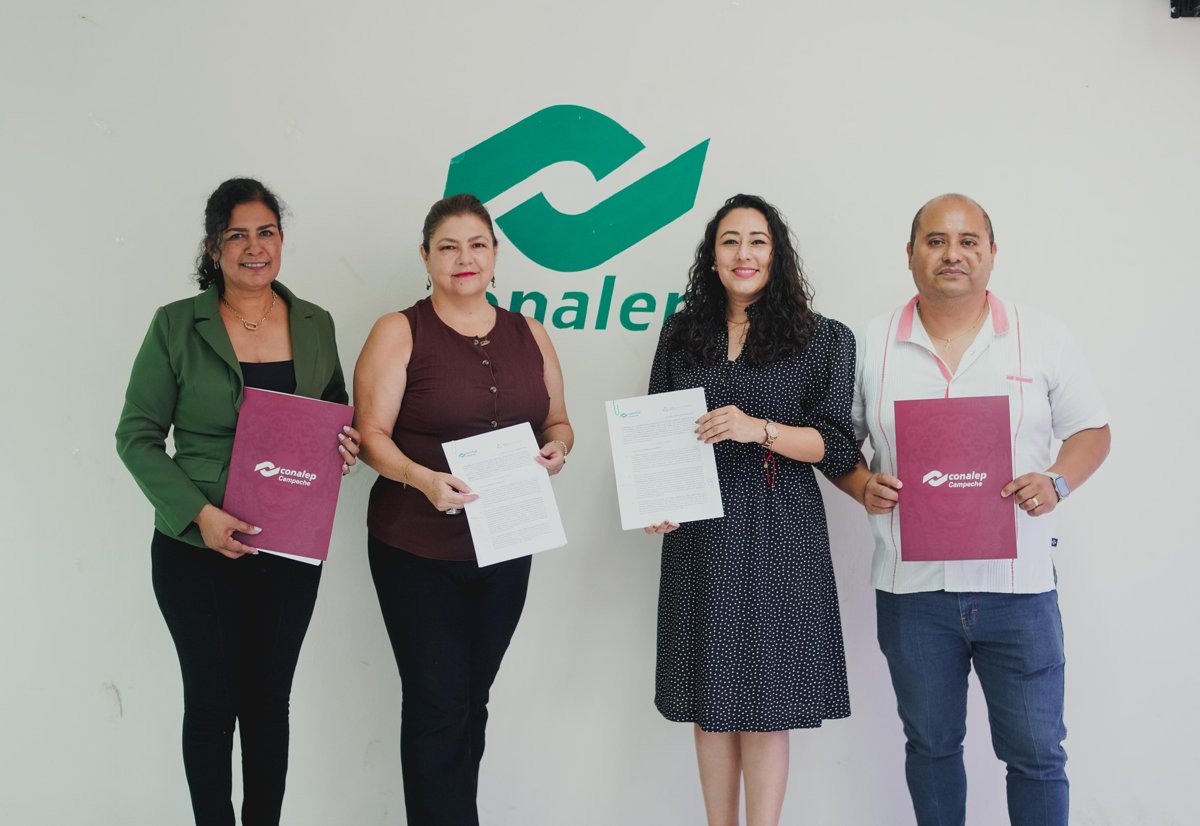 CECYTEC Y APICAM FIRMAN CONVENIO PARA FORTALECER LA FORMACIÓN TÉCNICA DE LAS Y LOS JÓVENES CAMPECHANOS