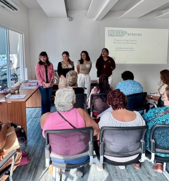 CAPACITAN A PARTERAS TRADICIONALES DEL MUNICIPIO DE CARMEN EN BIENESTAR SOCIOEMOCIONAL