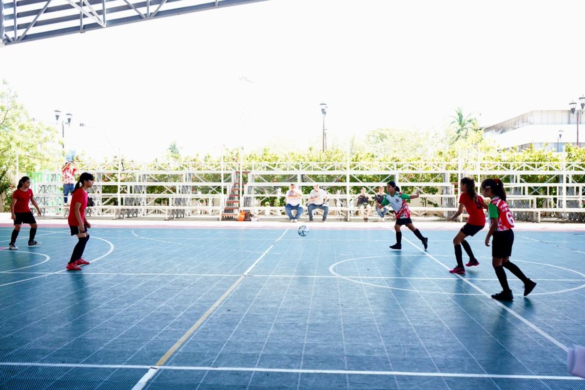PARTICIPAN ESTUDIANTES DE NIVEL BÁSICO EN TORNEO DE FÚTBOL RUMBO A LA ETAPA NACIONAL DEL MUNDIALITO ESCOLAR 2026