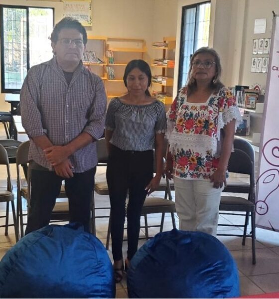 ICAECAM ENTREGA MOBILIARIO A BIBLIOTECAS DE CALKINÍ