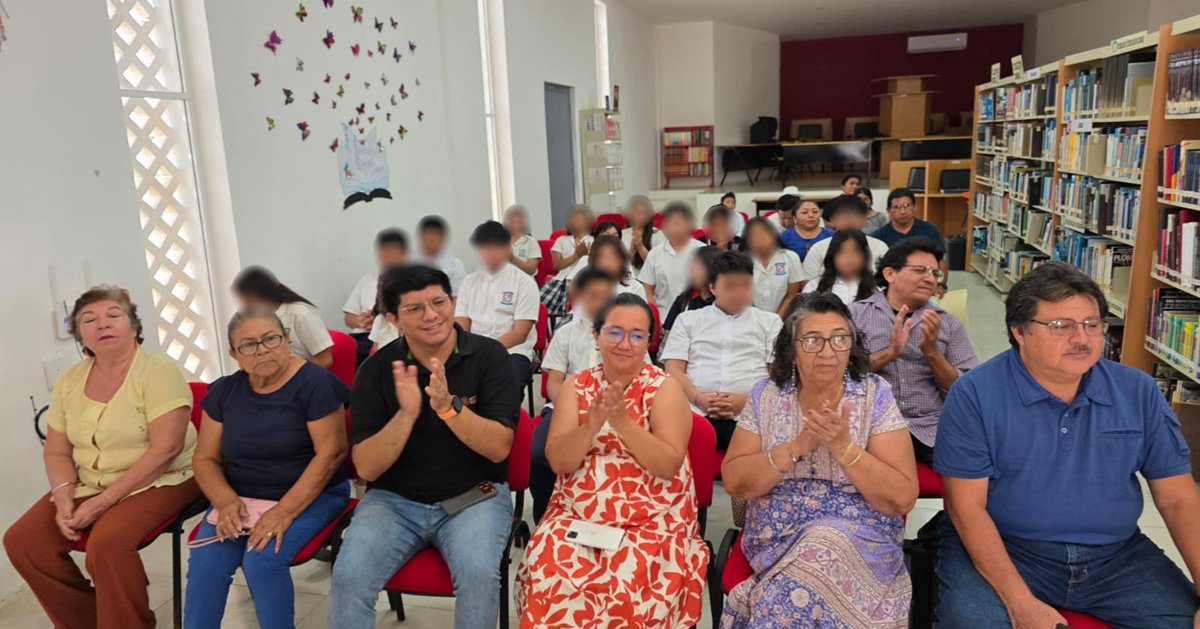 ICAECAM ENTREGA MOBILIARIO A BIBLIOTECAS DE CALKINÍ