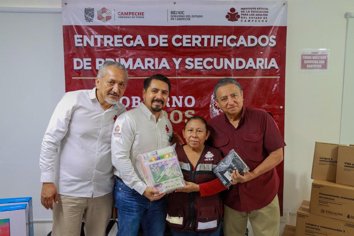 “EN CHAMPOTÓN, EL IEEA CAMPECHE FORTALECE EL COMBATE AL REZAGO EDUCATIVO CON LA RUTA DE LA TRANSFORMACIÓN”