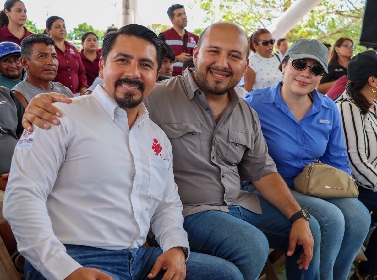 “EN CHAMPOTÓN, EL IEEA CAMPECHE FORTALECE EL COMBATE AL REZAGO EDUCATIVO CON LA RUTA DE LA TRANSFORMACIÓN”