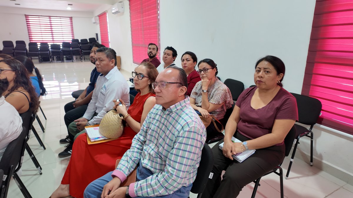 REFUERZAN CONOCIMIENTOS EN MATERIA DE FISCALIZACIÓN Y RENDICIÓN DE CUENTAS