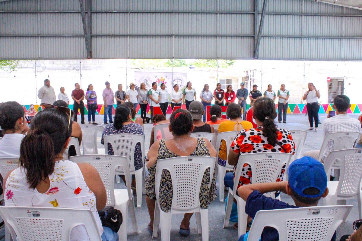 IMEC ACERCA SERVICIOS GRATUITOS A MUJERES DE SABANCUY CON EL PROGRAMA “IMEC CERCA DE TI”