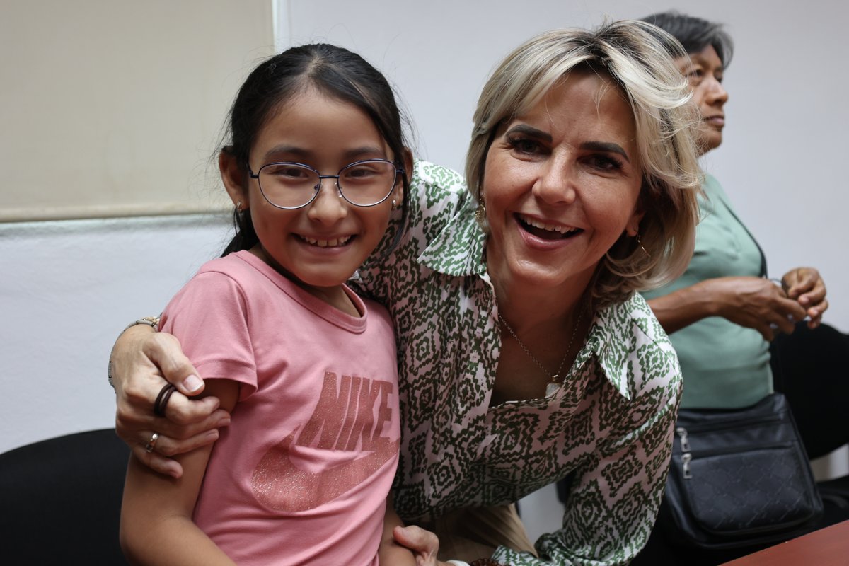 IMEC BENEFICIA A 40 MUJERES CON LENTES A BAJO COSTO A TRAVÉS DE LA CAMPAÑA “SALUD VISUAL PARA TODAS”