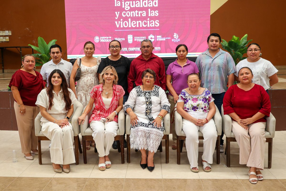 EL IMEC Y EL AYUNTAMIENTO DE SEYBAPLAYA ENTREGAN EL PREMIO IXCHEL AL LIDERAZGO FEMENINO EN LA COMUNIDAD
