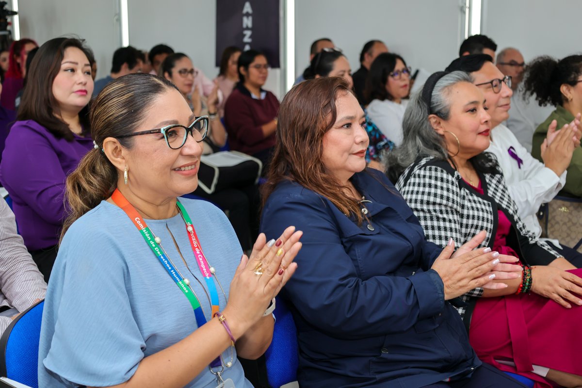 FORTALECE IMEC LA REFLEXIÓN Y EL DIÁLOGO SOBRE LOS DERECHOS POLÍTICO-ELECTORALES DE LAS MUJERES EN LA UNID CAMPECHE