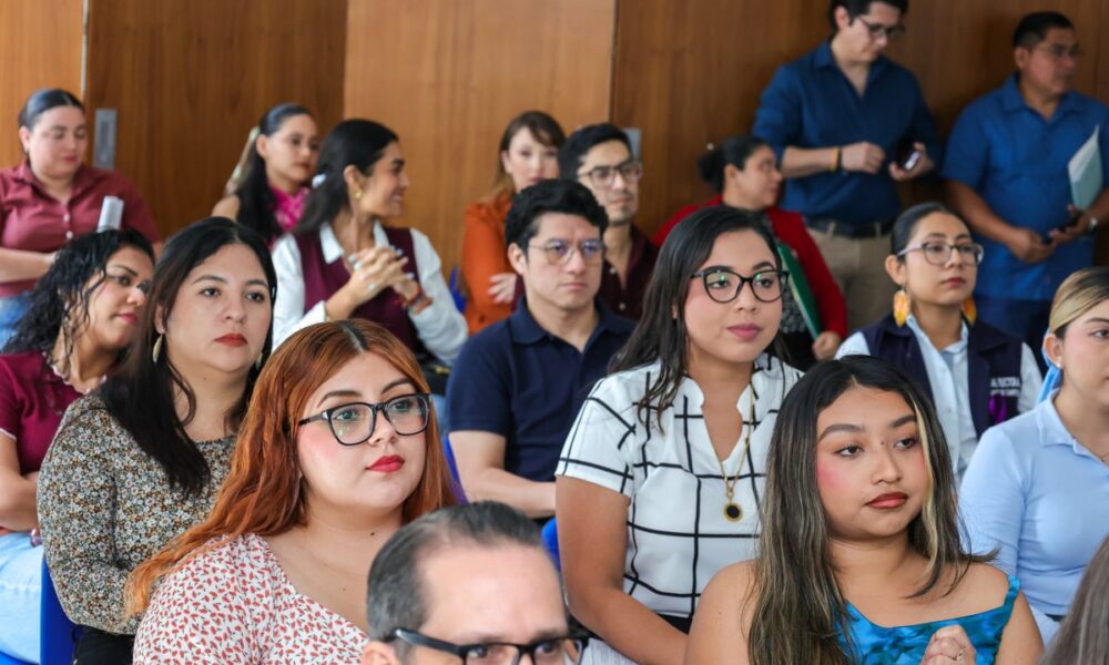 FORTALECE IMEC LA REFLEXIÓN Y EL DIÁLOGO SOBRE LOS DERECHOS POLÍTICO-ELECTORALES DE LAS MUJERES EN LA UNID CAMPECHE