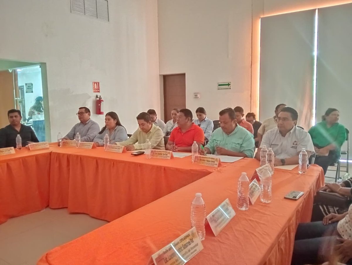 TRANSPARENCIA Y DESARROLLO EN LA SEGUNDA SESIÓN EXTRAORDINARIA DEL COPLADEMUN EN HECELCHAKÁN