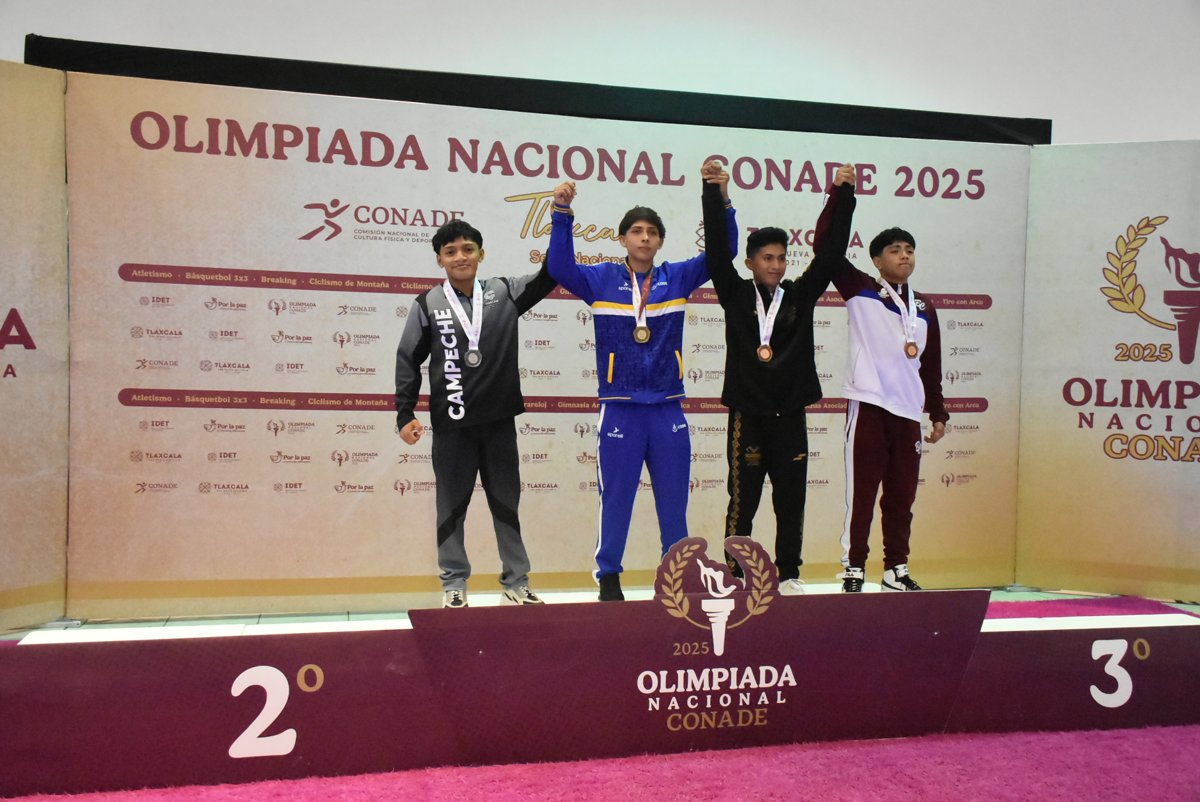 PLATA PARA SILVANA LÓPEZ MORENO EN EL MUNDIAL DE PARANATACIÓN