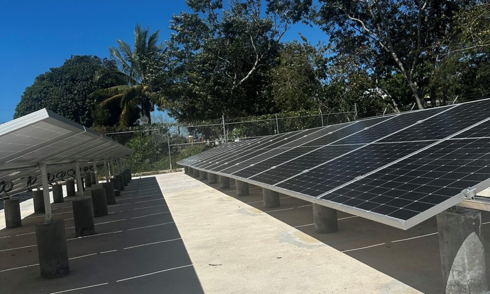 INICIA OBRA COMPLEMENTARIA DEL SISTEMA DE AGUA EN CARLOS CANO CRUZ