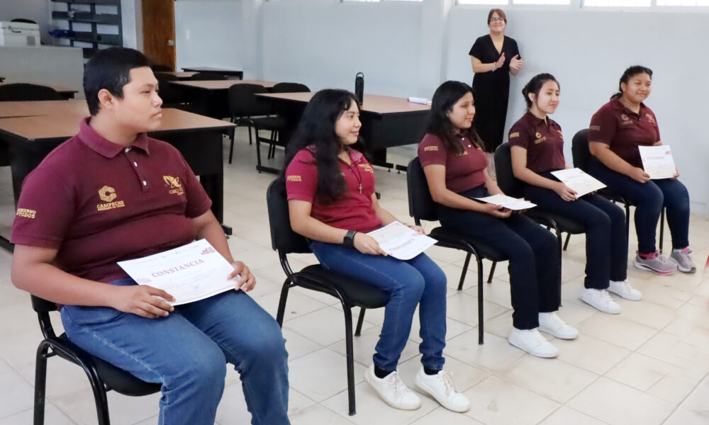 ALUMNOS DEL CECYTEC RECIBIERON CONSTANCIA DE APROBACIÓN DEL CURSO EXTRACURRICULAR DEL IDIOMA CHINO-MANDARÍN, NIVEL BÁSICO 1