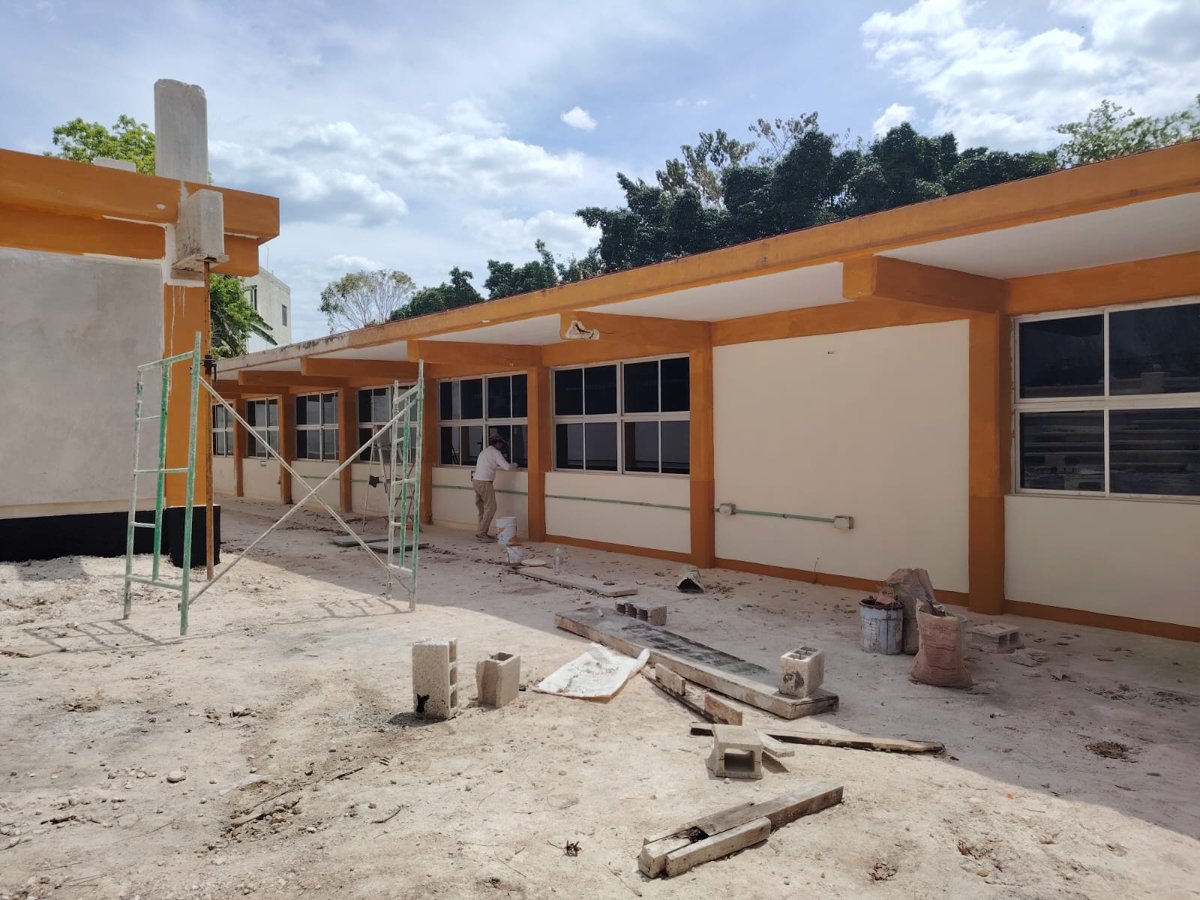OBRAS A PUNTO DE CONCLUIR EN EL CAMPUS V DEL INSTITUTO CAMPECHANO