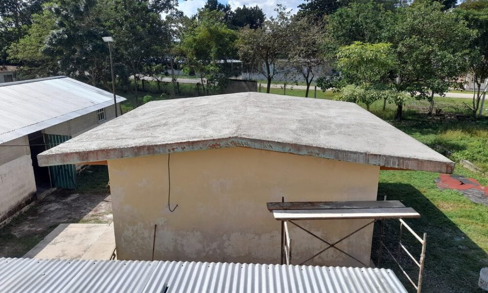 REHABILITÓ INIFEEC LA ESCUELA PRIMARIA ''PABLO GARCÍA'' DE LA LOCALIDAD DE JOSÉ LA CRUZ BLANCO, ESCÁRCEGA