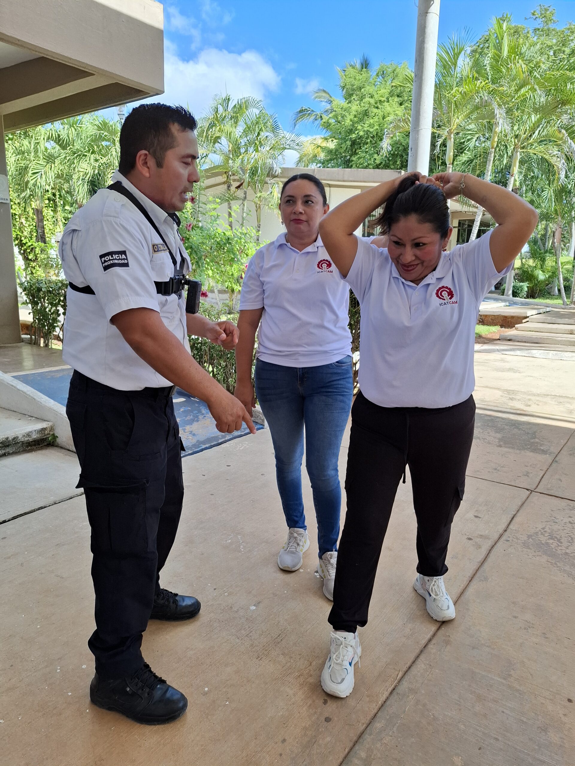 ICAT PLANTEL CALKINÍ IMPULSA LA PROTECCIÓN PERSONAL CONTRA LA VIOLENCIA DE GÉNERO