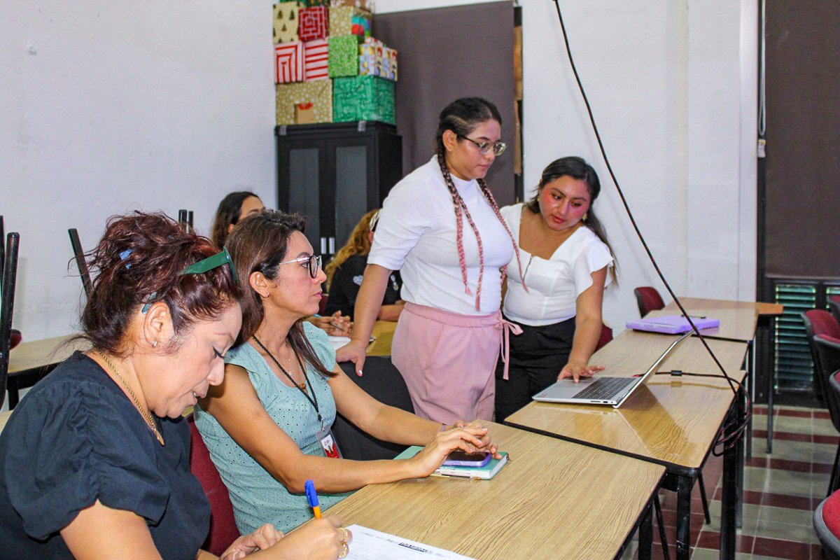 IMEC IMPARTE EL TALLER “INTELIGENCIA EMOCIONAL” AL PERSONAL DEL GOBIERNO DEL ESTADO