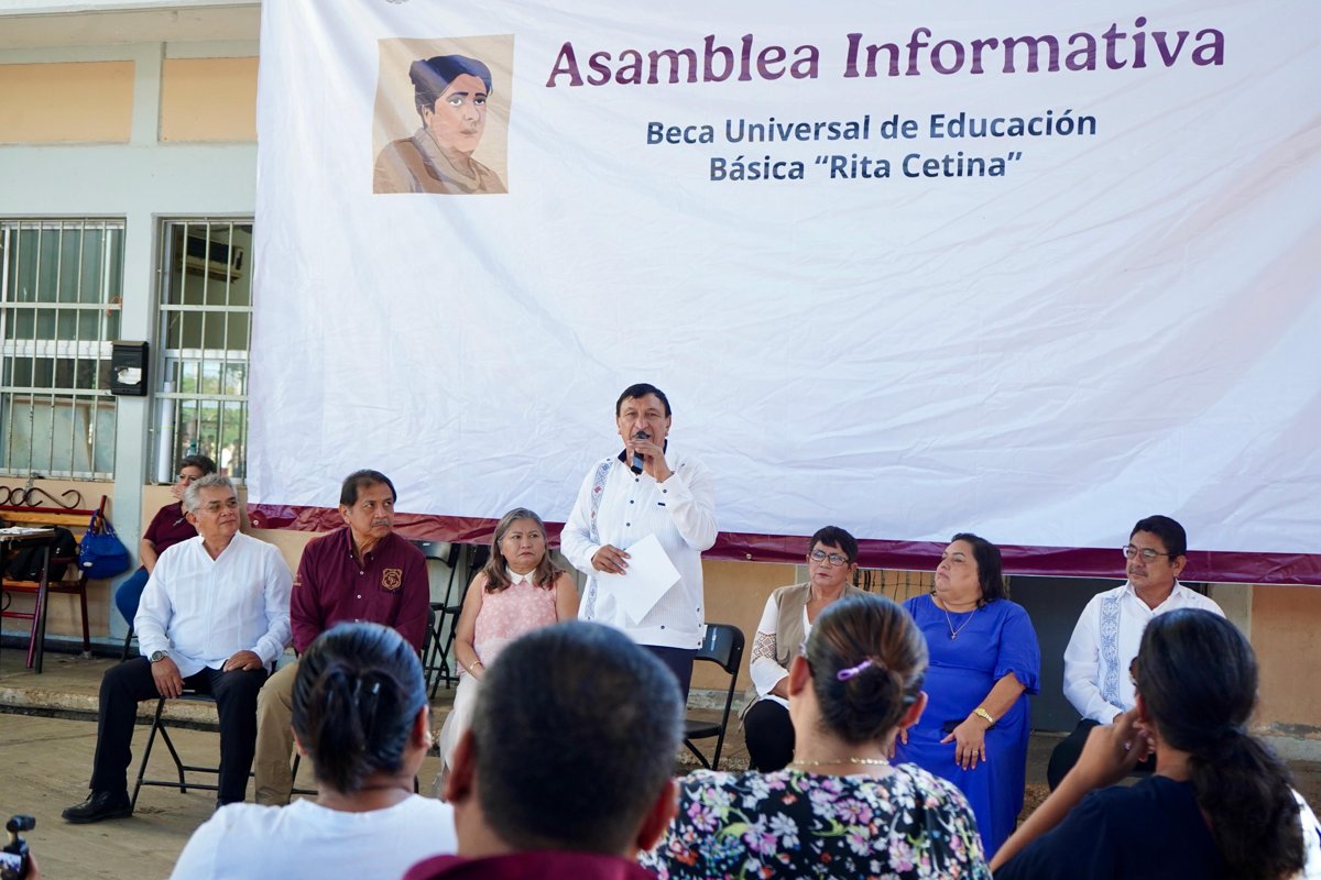 INICIAN ASAMBLEAS INFORMATIVAS DEL PROGRAMA DE BECAS “RITA CETINA” EN NIVEL SECUNDARIA