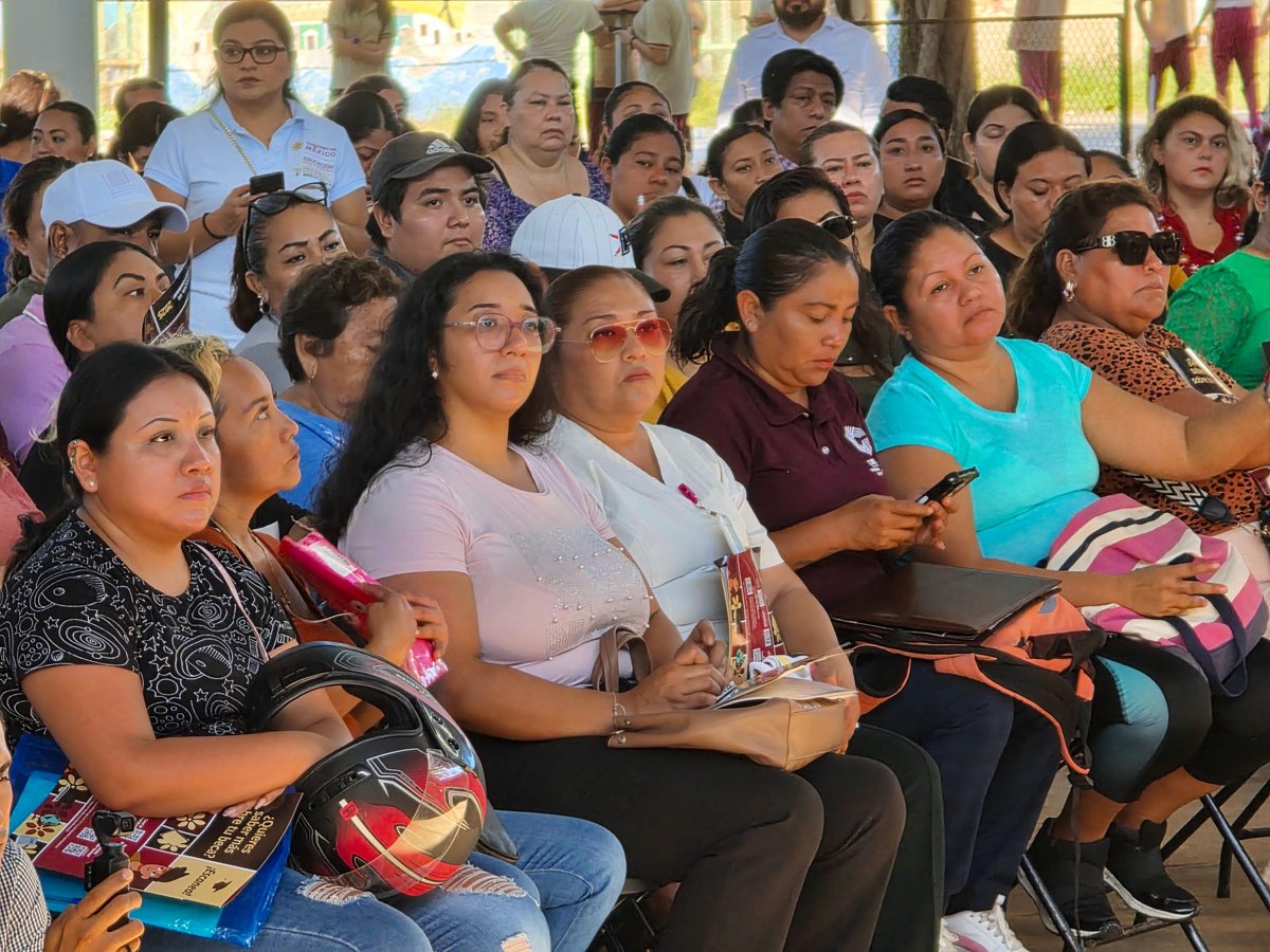 INICIAN ASAMBLEAS INFORMATIVAS DEL PROGRAMA DE BECAS “RITA CETINA” EN NIVEL SECUNDARIA