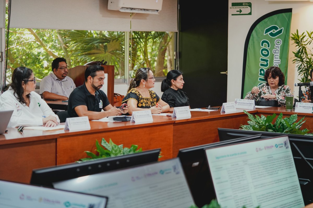 CONALEP CAMPECHE PRESENTA AVANCES Y RESULTADOS EN JUNTA DE GOBIERNO
