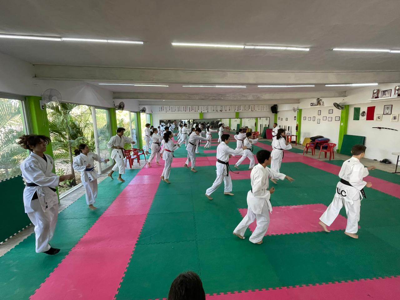 SEIS KARATECAS CAMPECHANOS A NACIONAL SELECTIVO