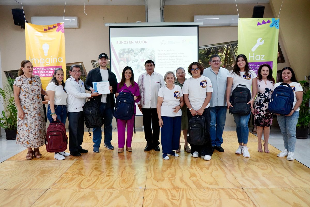 ENTREGA SEDUC RECONOCIMIENTOS A EQUIPOS DESTACADOS DEL PROGRAMA SOMOS EL CAMBIO