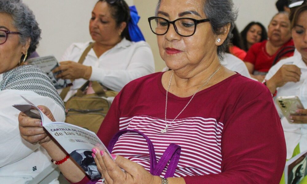 PARTICIPAN 100 MUJERES DE CHAMPOTÓN EN LA “ASAMBLEA DE MUJERES, VOCES POR LA IGUALDAD Y CONTRA LAS VIOLENCIAS”