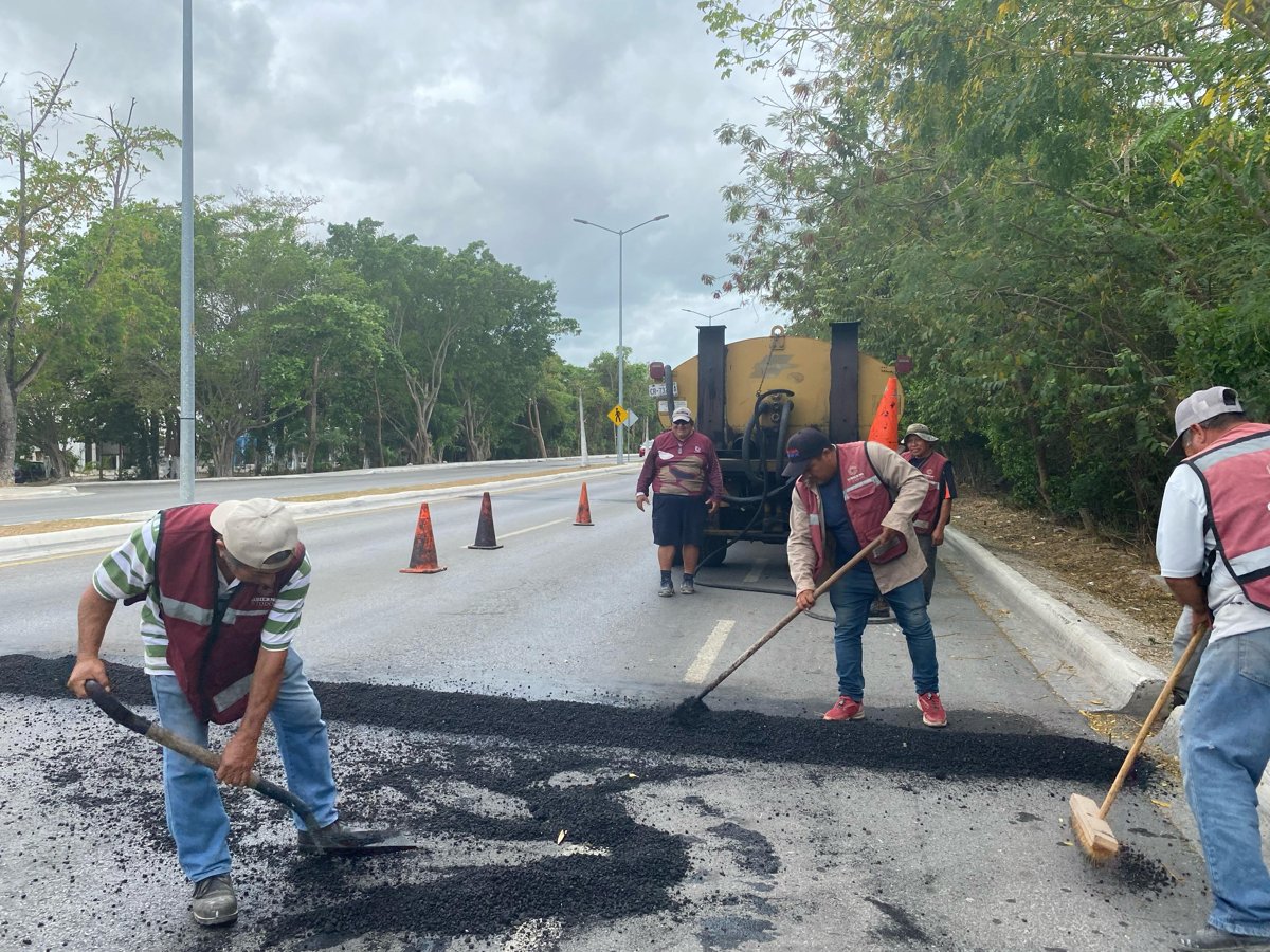 SEDUMOP TRABAJA EN AV. COSTERA