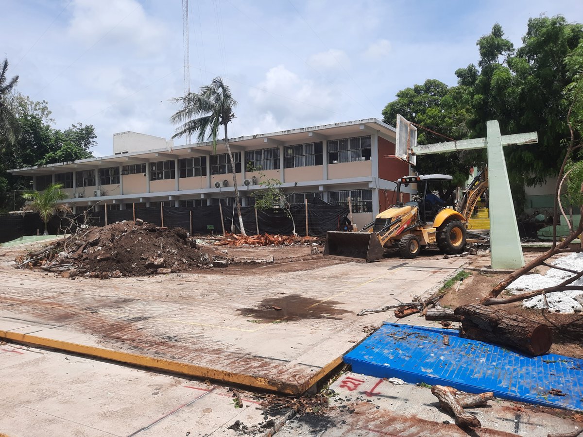 INICIAN TRABAJOS EN ESCUELA SECUNDARIA TECNICA 8 DE LERMA