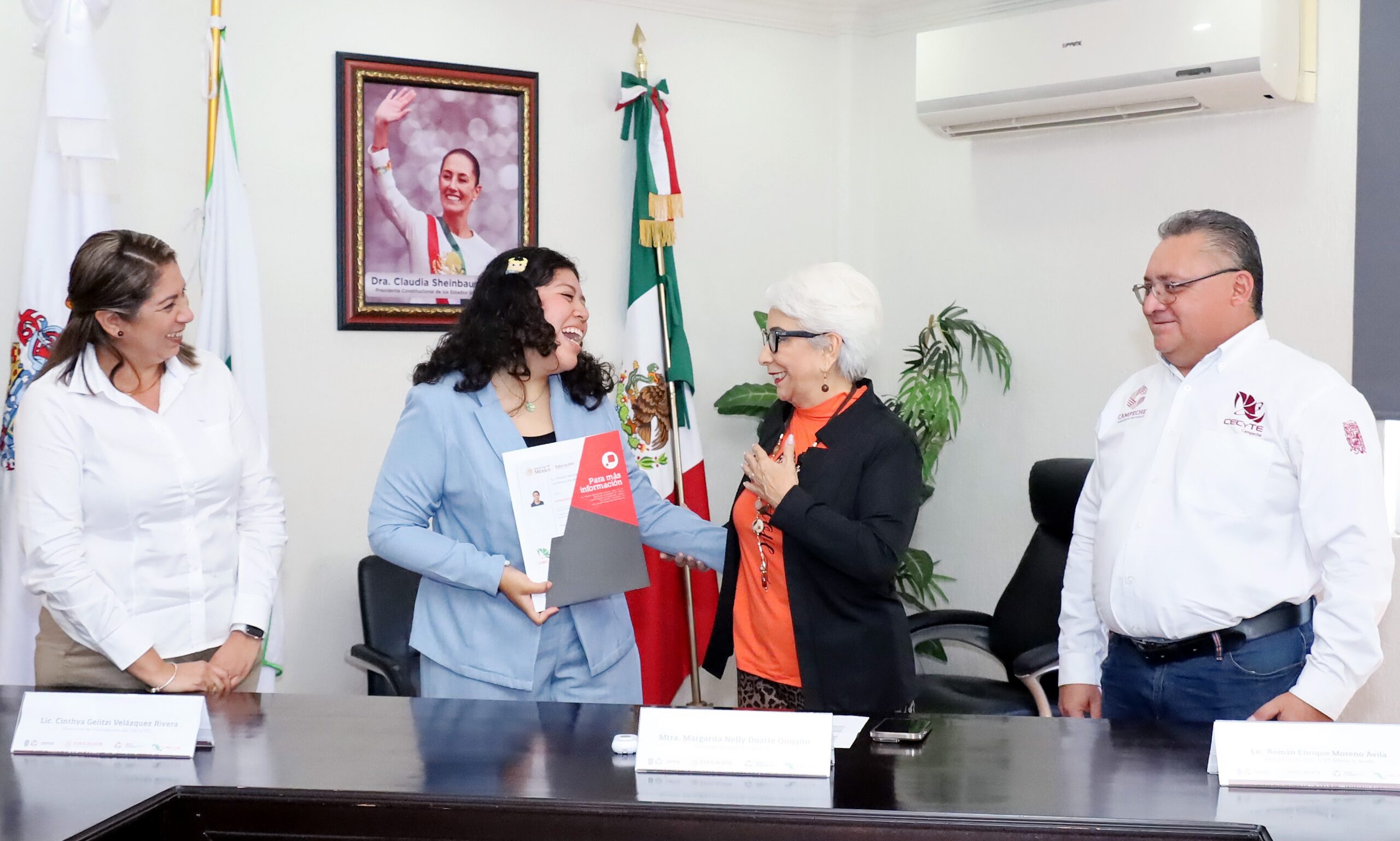 CECyTEC GENERA VALOR AGREGADO AL ENTREGAR CERTIFICACIONES DE ATENCIÓN A CLIENTES
