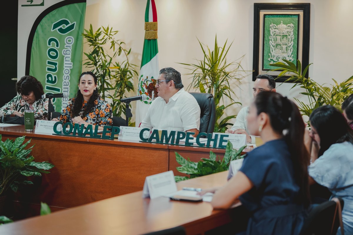 CONALEP CAMPECHE PRESENTA AVANCES Y RESULTADOS EN JUNTA DE GOBIERNO