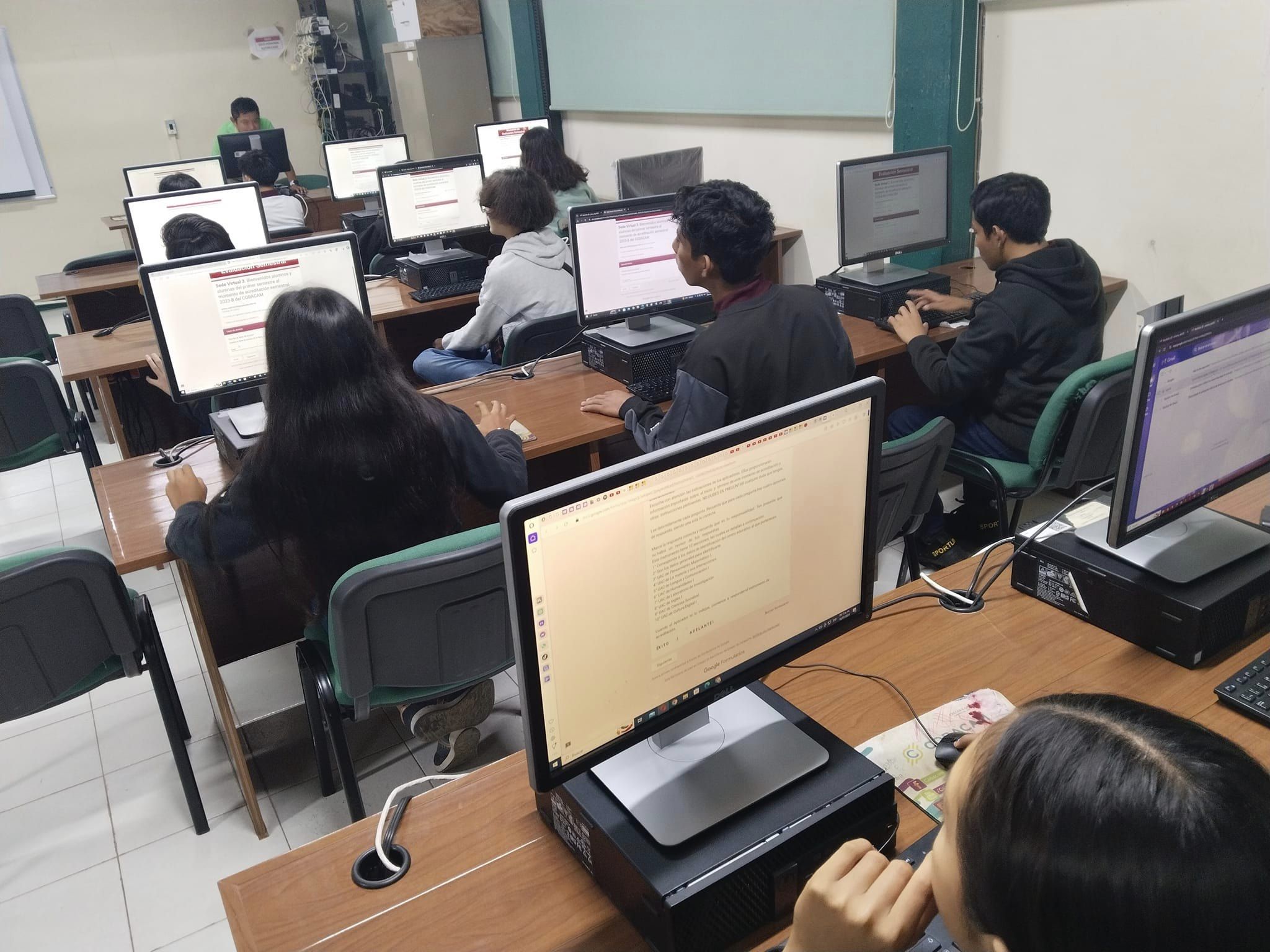 22 ESCUELAS DEL COBACAM CUENTAN CON INTERNET DEL JAGUAR