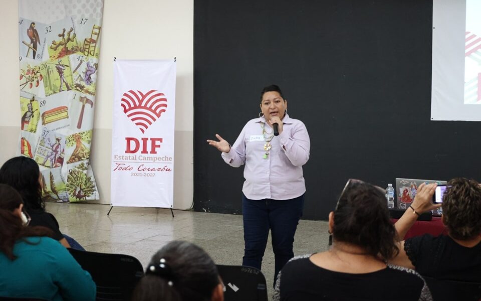 IMEC CAPACITA A RESPONSABLES DE LOS 27 CENTROS DE DESARROLLO COMUNITARIOS DEL DIF ESTATAL PARA OBTENER EL “DISTINTIVO MORADO”