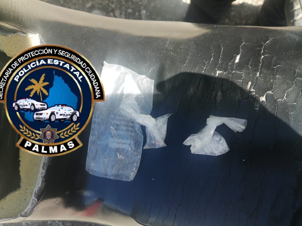 SPSC ASEGURA A SUJETO EN POSESIÓN DE PRESUNTA DROGA EN LA CAPITAL DEL ESTADO