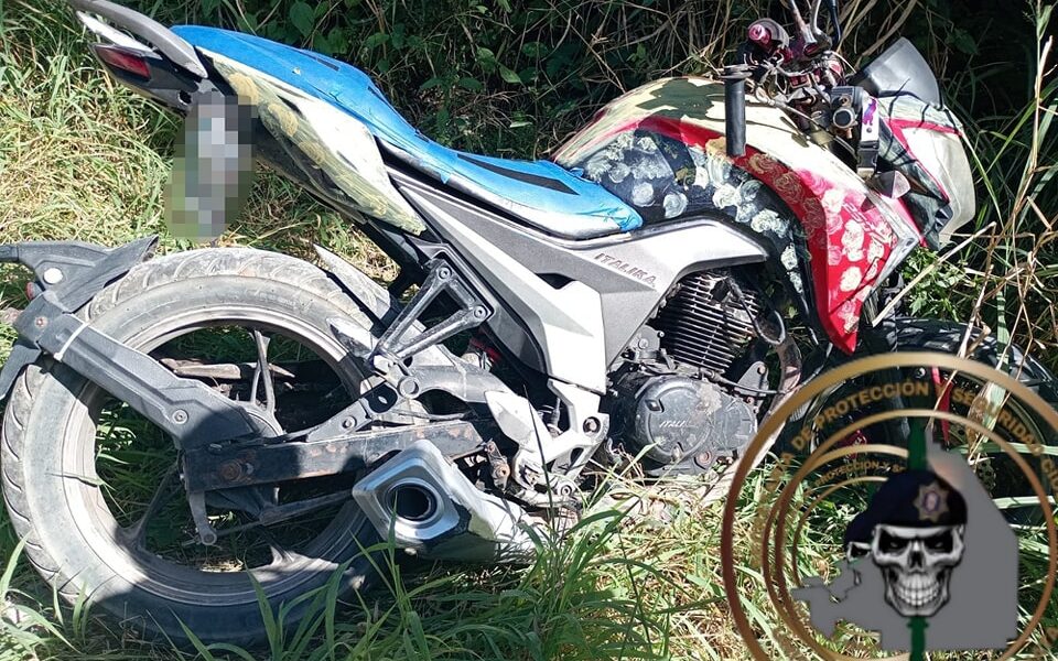 SPSC RECUPERA MOTOCICLETA CON REPORTE DE ROBO EN LA CAPITAL DEL ESTADO