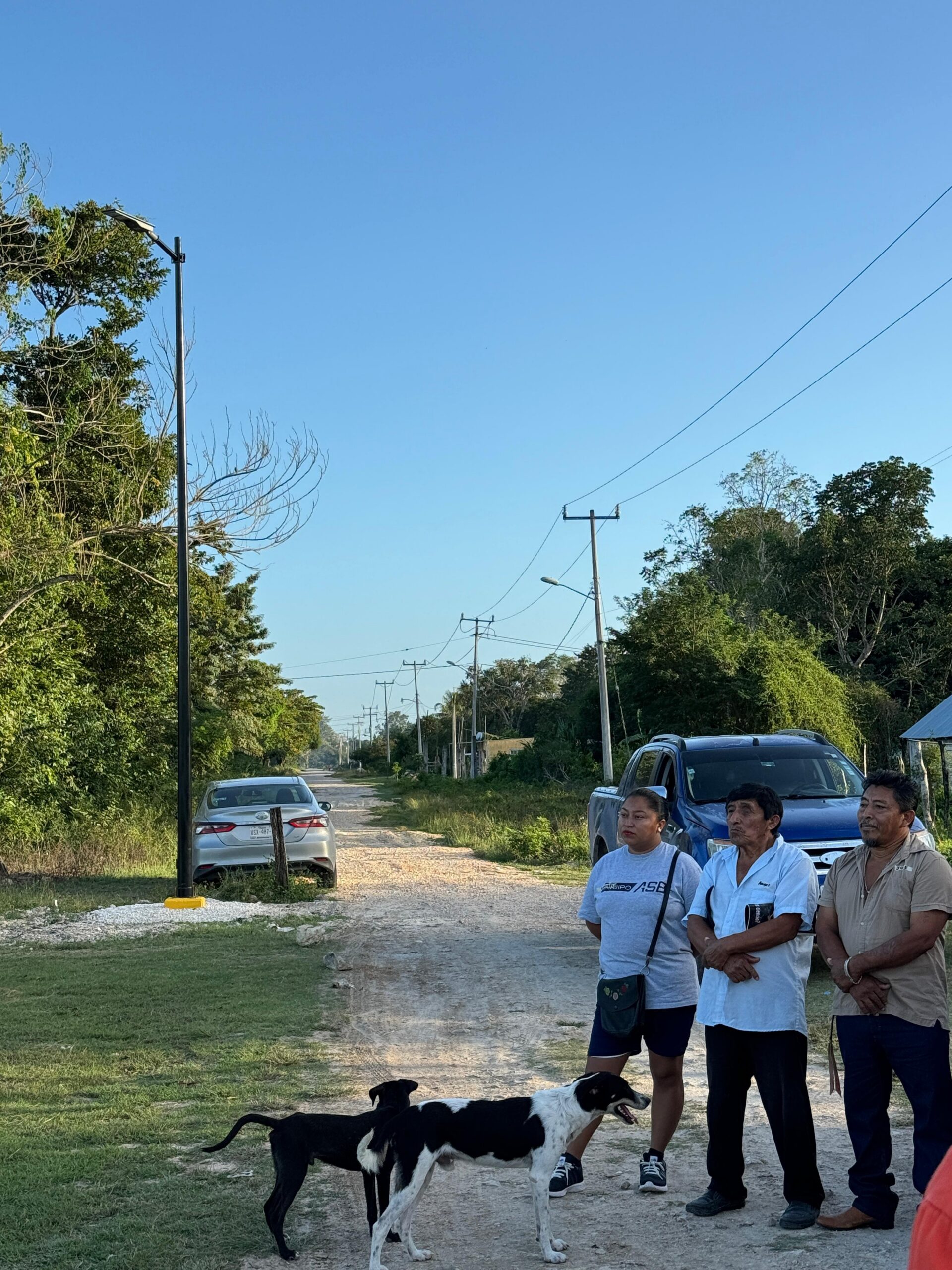 LA AGENCIA DE ENERGÍA VISITÓ SAN PABLO PIXTÚN, CHAMPOTÓN PARA REALIZAR UNA VISITA DE SEGUIMIENTO