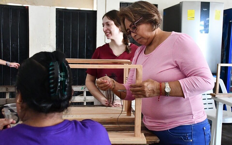 MUJERES PL CULMINAN SU PRIMERA PELUCA ONCOLÓGICA CON EL APOYO DE LA SECRETARÍA DE INCLUSIÓN Y LA RED KI’I’MAK ‘OOL TSOÓTS