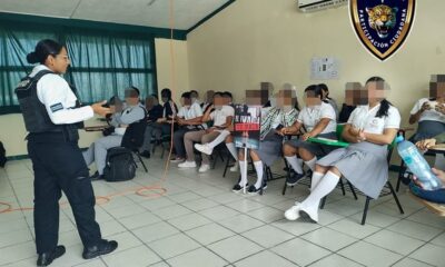 SPSC IMPARTE PLÁTICA SOBRE VIOLENCIA DIGITAL EN EL COBACAM 19 EN CARMEN