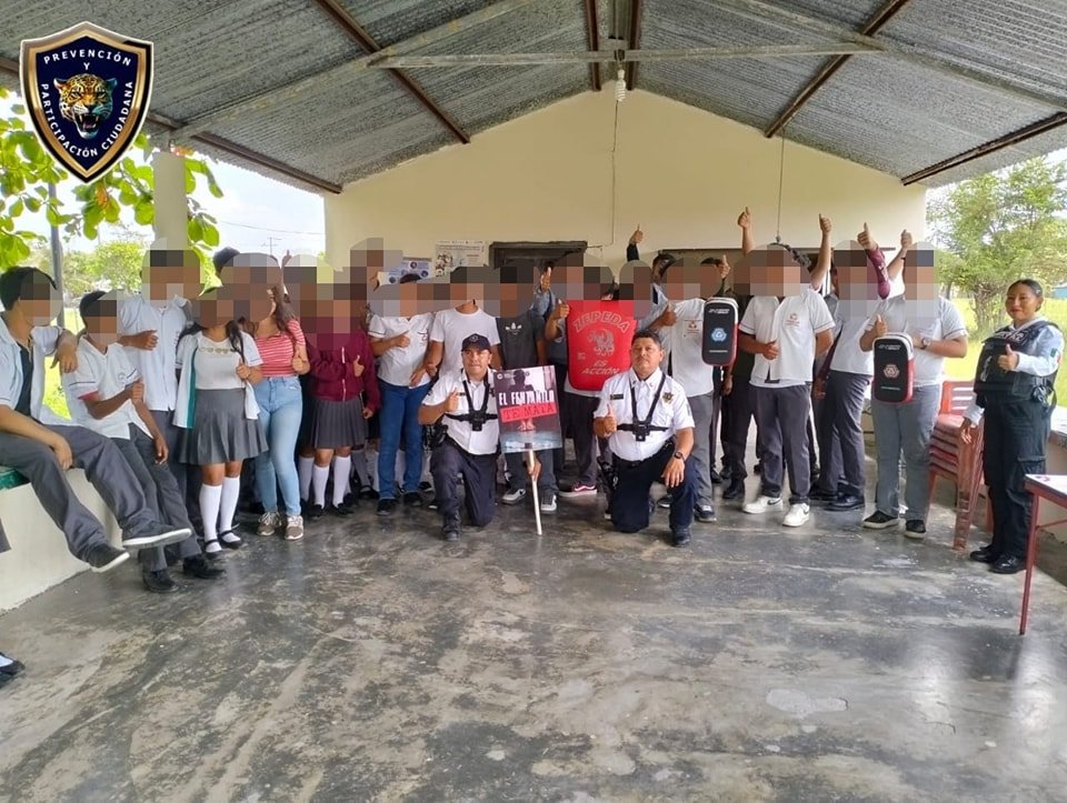 SPSC IMPARTE PLÁTICA SOBRE VIOLENCIA DIGITAL EN EL COBACAM 19 EN CARMEN