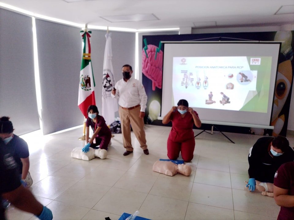 PERSONAL DEL C5 IMPARTE CURSO-TALLER DE SOPORTE DE VIDA BÁSICO Y REANIMACIÓN CARDIOPULMONAR