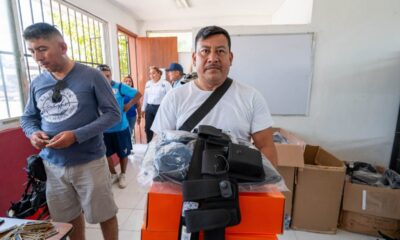 SPSC ENTREGA UNIFORMES A 66 ELEMENTOS DE LA POLICÍA MUNICIPAL DE CHAMPOTÓN