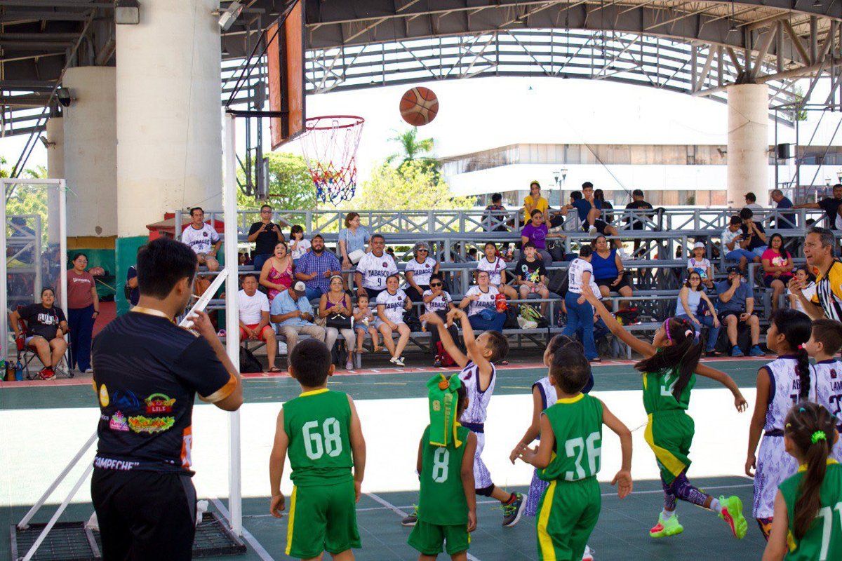 FESTIVAL REGIONAL DE MINI BÁSQUET REÚNE A MÁS DE 600 NIÑOS Y NIÑAS EN CAMPECHE